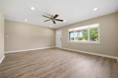 Living - 2000 S S Blvd, Edmond, OK 73013 photo 2 of 9
