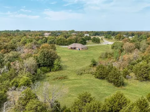 View/Area - 30365 Buck Ln, Mcloud, OK 74851 photo 2 of 3