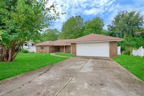 7813 Ambassador Rd, Oklahoma City, OK 73169