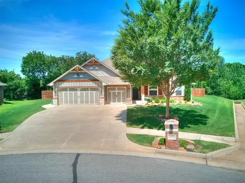 3332 Wakefield Rd, Edmond, OK 73034
