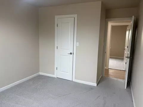 Bedroom - 709 Polk St, Altus, OK 73521 photo 2 of 4