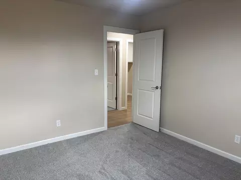Bedroom - 709 Polk St, Altus, OK 73521 photo 4 of 4