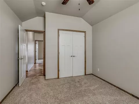 Bedroom - 909 SW 14th St, Moore, OK 73160 photo 4 of 5