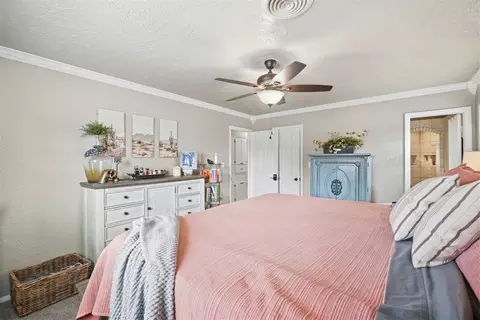 Bedroom - 2720 N Robin St, Altus, OK 73521 photo 6 of 10