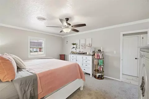 Bedroom - 2720 N Robin St, Altus, OK 73521 photo 7 of 10