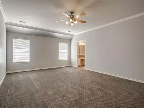 Bedroom - 11625 Hackney Ln, Yukon, OK 73099 photo 1 of 5
