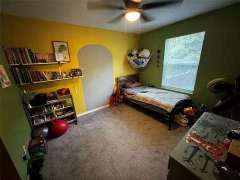 Bedroom - 25 Antler Blvd, Mcloud, OK 74851 photo 2 of 2