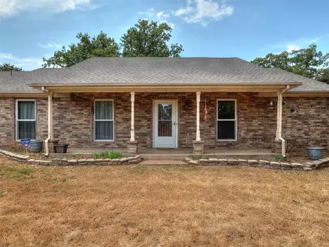 Exterior - 1025 E Triplett Rd, Guthrie, OK 73044 photo 2 of 7