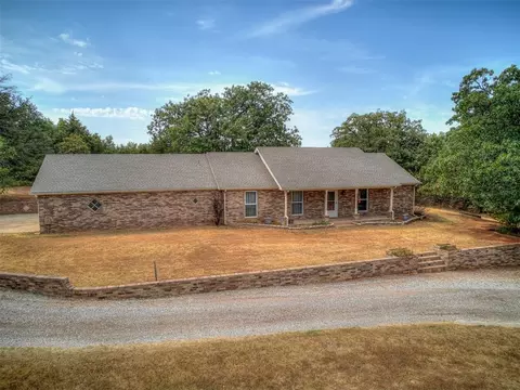 Exterior - 1025 E Triplett Rd, Guthrie, OK 73044 photo 7 of 7