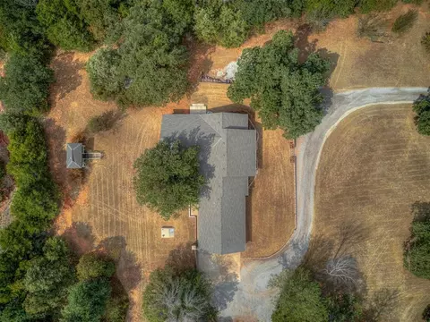 View/Area - 1025 E Triplett Rd, Guthrie, OK 73044 photo 2 of 11