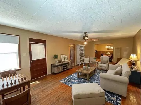 Living - 306 S 4th St, Hammon, OK 73650 photo 3 of 3