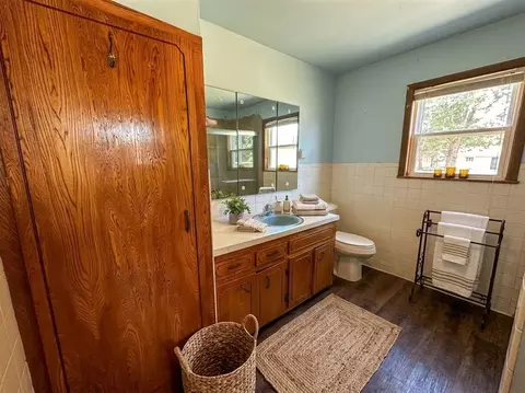 Bath - 306 S 4th St, Hammon, OK 73650 photo 3 of 3