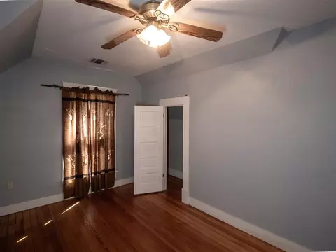 Bedroom - 307 E Main St, Tecumseh, OK 74873 photo 4 of 6