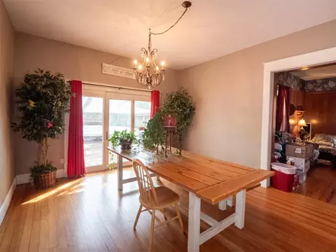 Dining - 307 E Main St, Tecumseh, OK 74873 photo 2 of 3