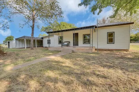 Other - 401 W 1st St, Erick, OK 73645 photo 10 of 11