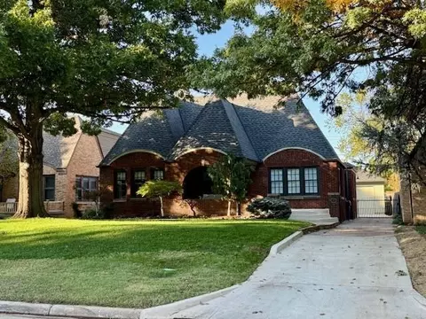 709 NW 42nd St, Oklahoma City, OK 73118