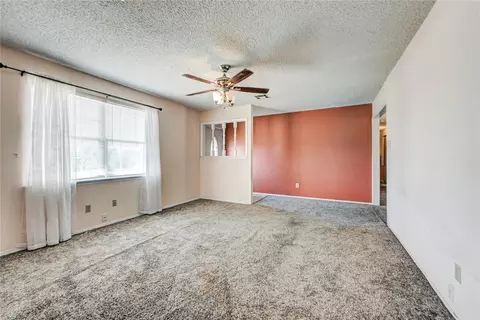 Living - 333212 E 1070 Rd, Mcloud, OK 74851 photo 2 of 2