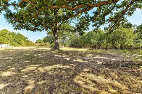 Exterior - 333212 E 1070 Rd, Mcloud, OK 74851 photo 5 of 7
