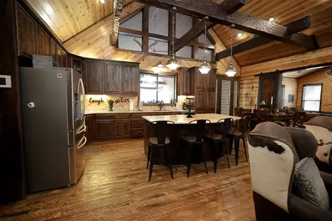Kitchen - 12 Pine Bluff Rd, Broken Bow, OK 74728 photo 2 of 3