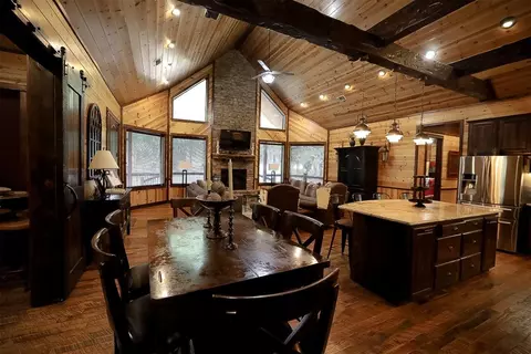 Dining - 12 Pine Bluff Rd, Broken Bow, OK 74728 photo 1 of 2
