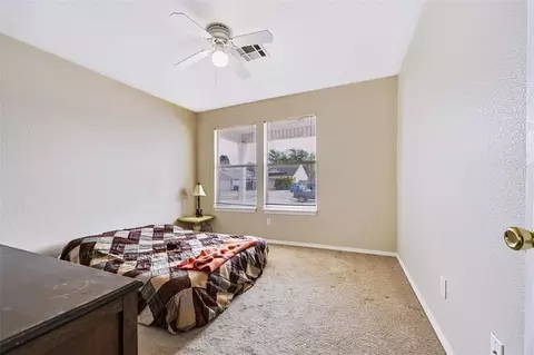 Bedroom - 1224 Briar Patch Way, Norman, OK 73071 photo 1 of 4