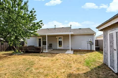 Exterior - 1224 Briar Patch Way, Norman, OK 73071 photo 5 of 5