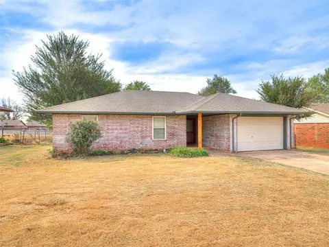 Exterior - 20040 Timberidge Rd, Harrah, OK 73045 photo 2 of 6