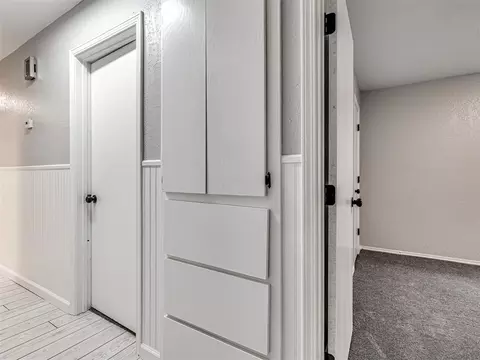 Entry Way - 20040 Timberidge Rd, Harrah, OK 73045 photo 3 of 3