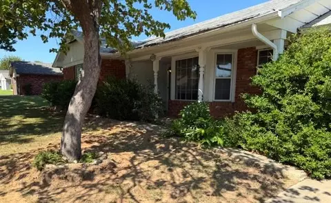 3808 Windsor Ave, Oklahoma City, OK 73116