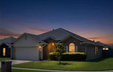 2508 NW 162nd Ter, Edmond, OK 73013
