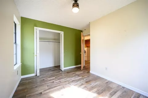 Bedroom - 607 N Bock St, Broken Bow, OK 74728 photo 5 of 9