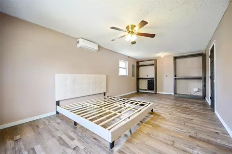 Bedroom - 607 N Bock St, Broken Bow, OK 74728 photo 1 of 9