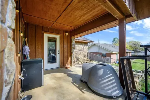 Exterior - 607 N Bock St, Broken Bow, OK 74728 photo 4 of 15