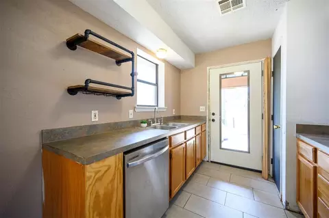 Other - 607 N Bock St, Broken Bow, OK 74728 photo 1 of 4