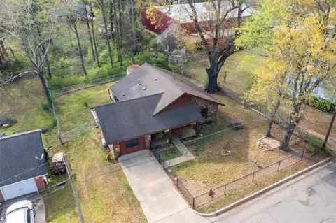 View/Area - 607 N Bock St, Broken Bow, OK 74728 photo 2 of 5