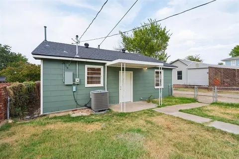 Other - 911 E Noble Ave, Guthrie, OK 73044 photo 5 of 7