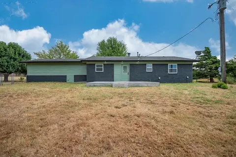 Other - 329131 E Lincoln St, Harrah, OK 73045 photo 3 of 17