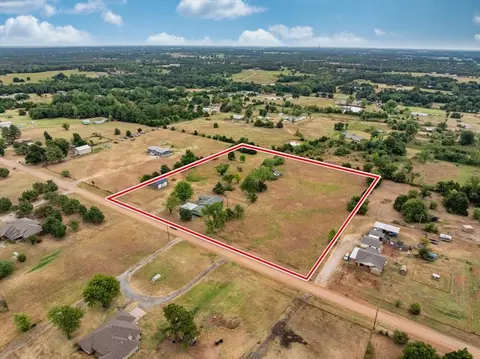 View/Area - 329131 E Lincoln St, Harrah, OK 73045 photo 8 of 10