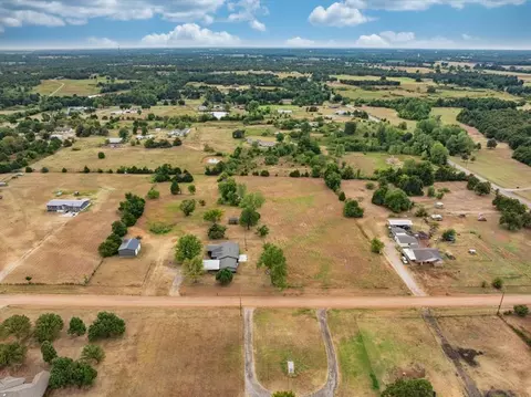 View/Area - 329131 E Lincoln St, Harrah, OK 73045 photo 7 of 10