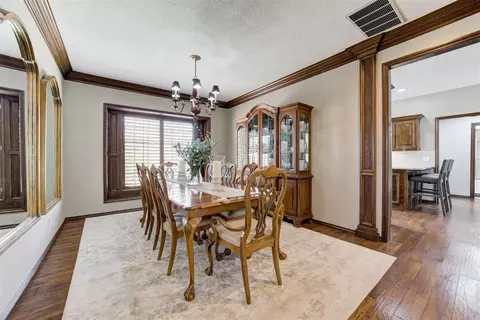 Dining - 1119 Mockingbird Rd, Guthrie, OK 73044 photo 1 of 4