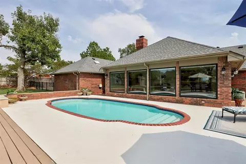 Exterior - 1119 Mockingbird Rd, Guthrie, OK 73044 photo 7 of 11