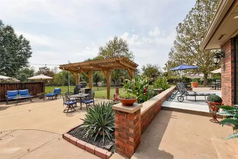Exterior - 1119 Mockingbird Rd, Guthrie, OK 73044 photo 3 of 11