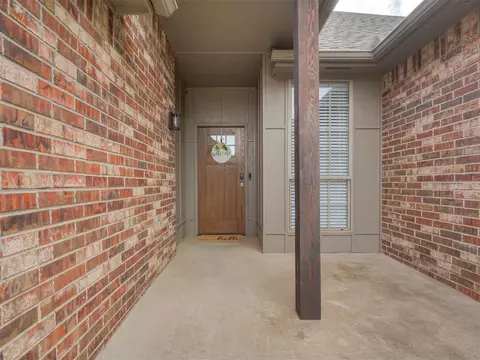 490 NE 23rd Ter, Newcastle, OK 73065