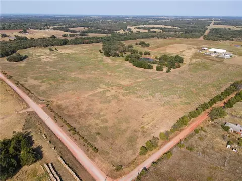 E 800 Rd Road, Tryon, OK 74875