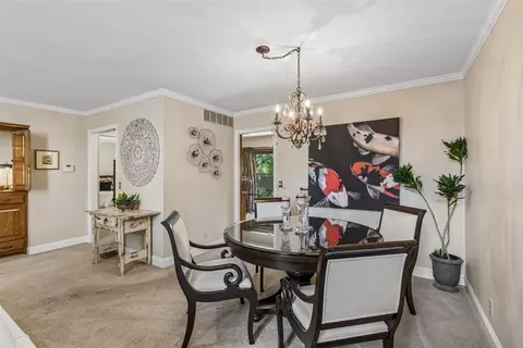 Dining - 4 Windbrook Sq, Norman, OK 73072 photo 2 of 3