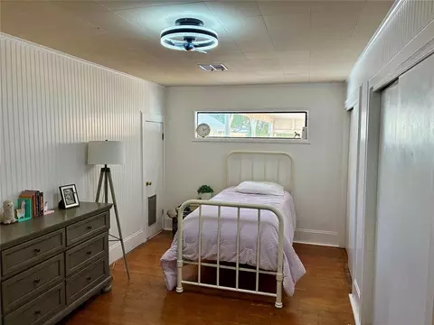 Bedroom - 305 E Main St, Hydro, OK 73048 photo 3 of 7