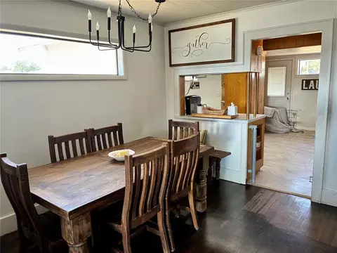 Dining - 305 E Main St, Hydro, OK 73048 photo 2 of 2