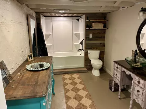 Bath - 305 E Main St, Hydro, OK 73048 photo 5 of 5