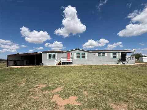 20613 E County Road 156 Rd, Blair, OK 73526