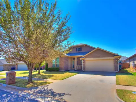 13108 SW 5th St, Yukon, OK 73099